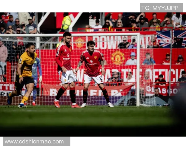 热刺与切尔西友谊赛激战四三神扑时刻引发争议判罚全场沸腾