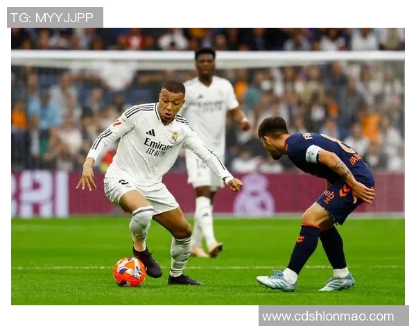 足总杯激战利物浦与皇马战平乌龙球引发全场热议与转会传闻