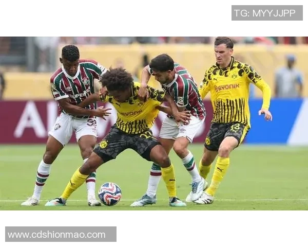 世界杯精彩对决多特蒙德与波尔图平局红牌事件引发热议分析战术变化