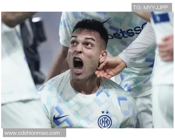 世界杯激战那不勒斯6比2国米点球争议引发全场热议