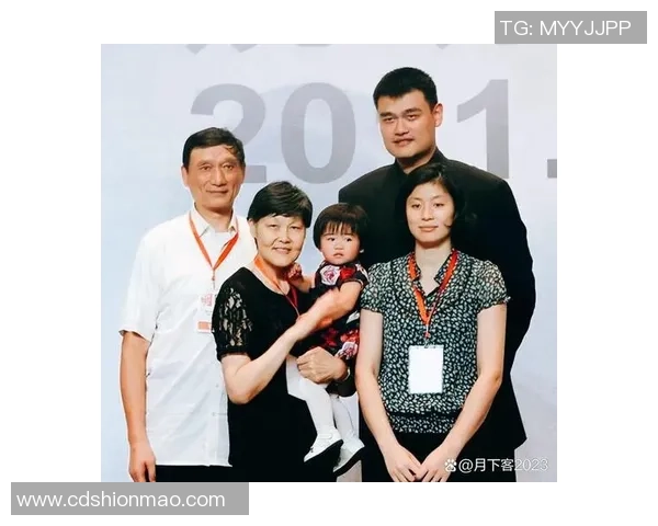 姚明最新身高揭秘引发热议球迷们对他的成长历程充满期待