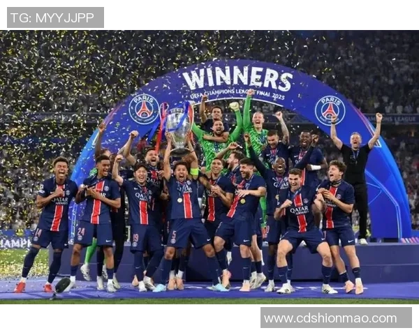 欧冠激战：巴黎圣日耳曼逆转尤文图斯补时绝杀点燃全场激情