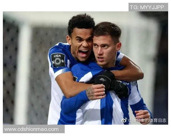 意甲焦点战波尔图与热刺握手言和争议判罚引发全场热议