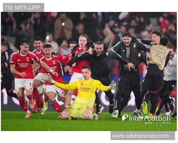 友谊赛精彩对决曼城与本菲卡战成平局红牌事件引发全场热议