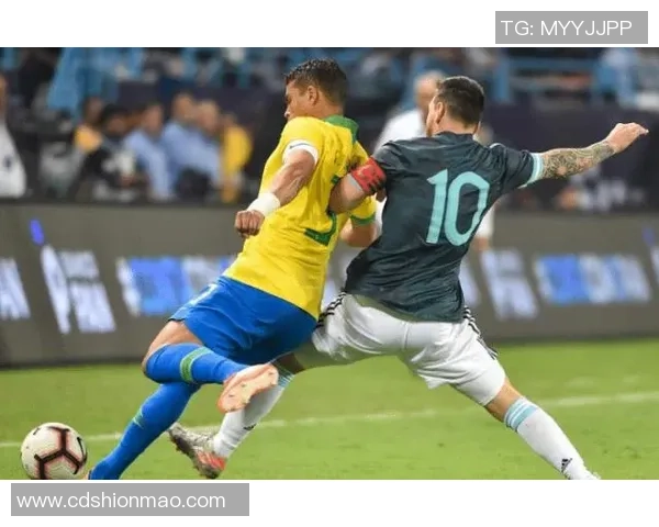 尤文图斯逆转阿森纳3-2绝杀时刻引发全场狂欢精彩回顾