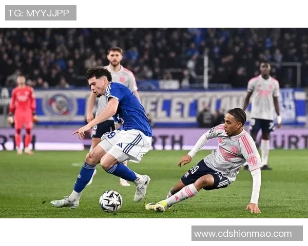 足总杯激战巴黎圣日耳曼与里昂零平局战术解析与逆转瞬间回顾 足总杯激战巴黎圣日耳曼与里昂零平局战术解析与逆转瞬间回顾