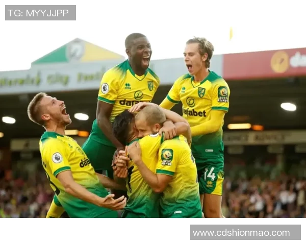 友谊赛精彩瞬间多特蒙德大胜曼联乌龙球引发争议判罚全场沸腾