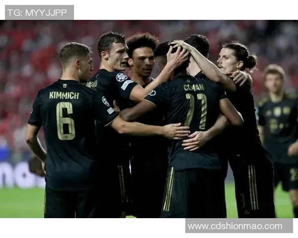 欧冠激战：拜仁逆转尤文图斯神奇扑救点燃全场激情