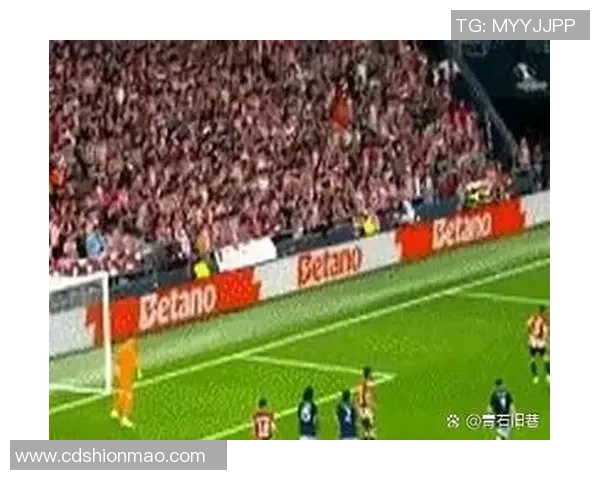 欧联杯激战巴萨主场3-0战胜里昂红牌争议引发全场热议