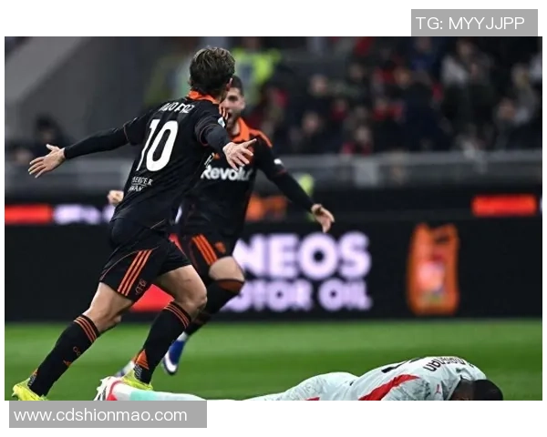 国米小胜阿森纳红牌风波引发争议全场沸腾