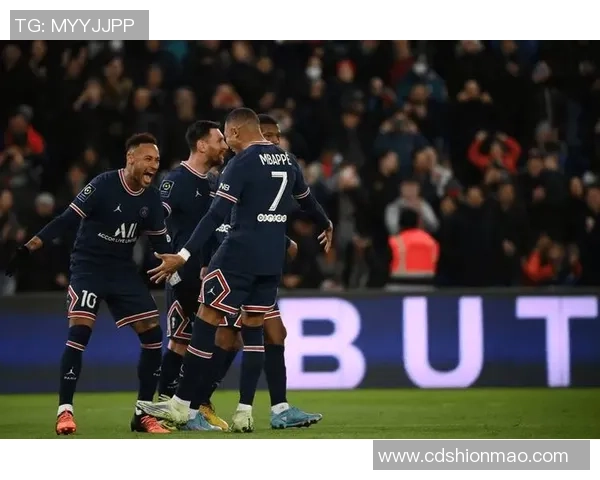 国王杯激战皇马逆转巴黎圣日耳曼补时绝杀全场沸腾